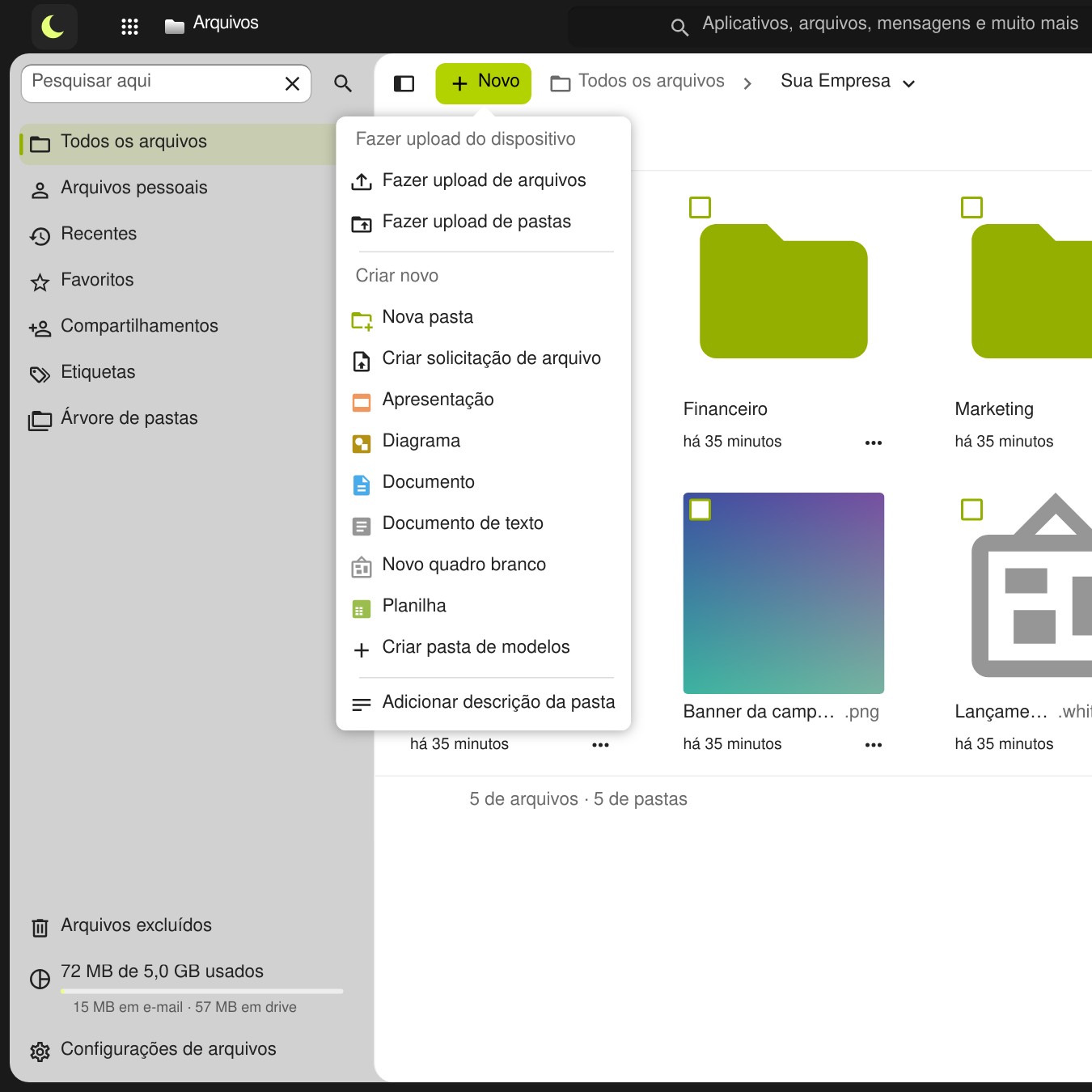 Menu Novo aberto com Fazer upload de arquivos, Fazer upload de pastas, Nova pasta, Criar solicitação de arquivo, Apresentação, Diagrama, Documento, Documento de texto, Novo quadro branco, Planilha, Criar pasta de modelos e Adicionar descrição da pasta