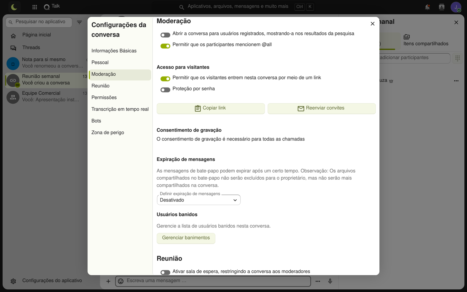 Configurações da conversa na seção Moderação, com Permitir que os visitantes entrem nesta conversa por meio de um link, Proteção por senha e Copiar link