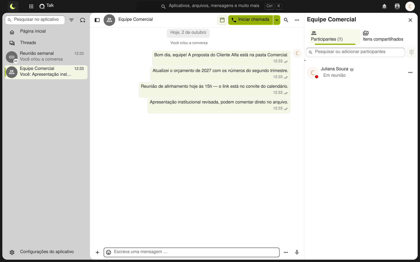 Conversa da Equipe Comercial com mensagens sobre a proposta, o orçamento e a reunião